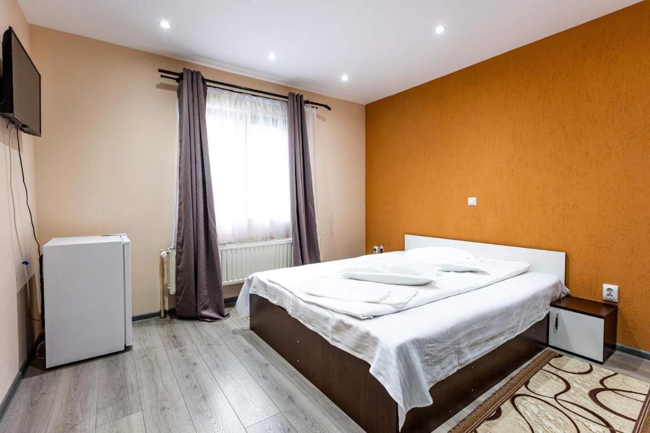 Casa Andy Ξενοδοχείο Buşteni Εξωτερικό φωτογραφία