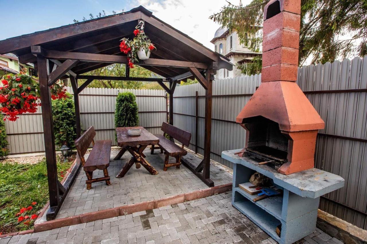 Casa Andy Ξενοδοχείο Buşteni Εξωτερικό φωτογραφία